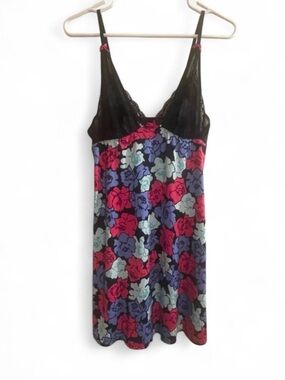 Betsey Johnson Intimates Y2K VTG Black Floral Chemise Dress Women’s size M